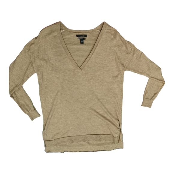 Tahari Camel Coloured 100% Extra Fine Merino High-Low V-neck Sweater Size L - Picture 2 of 6